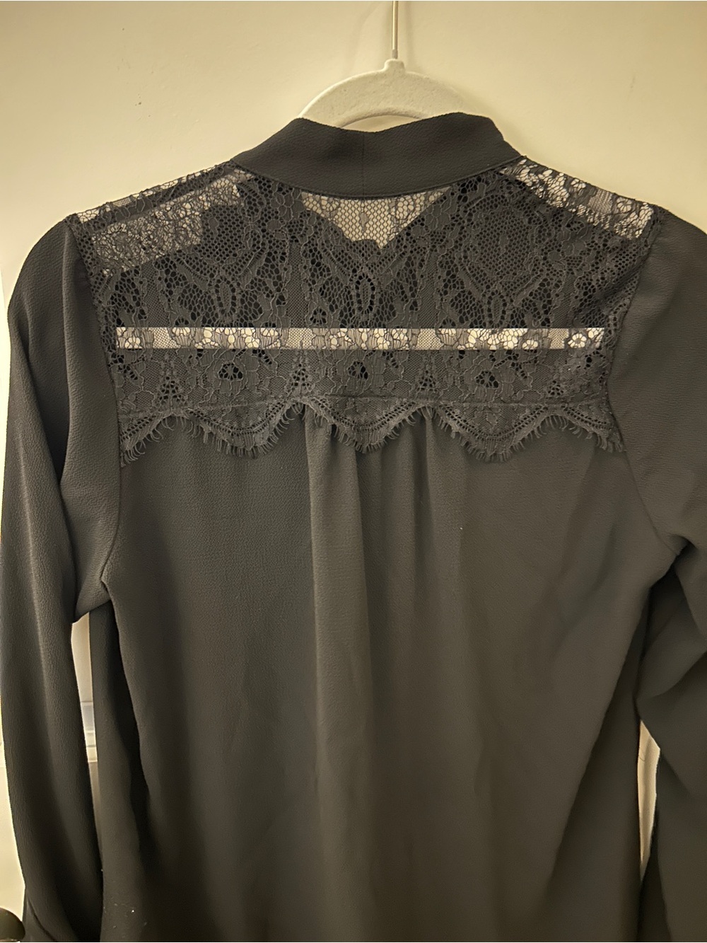 Tie-Neck Lace Shoulder Blouse - Gray - Picture 3 of 4